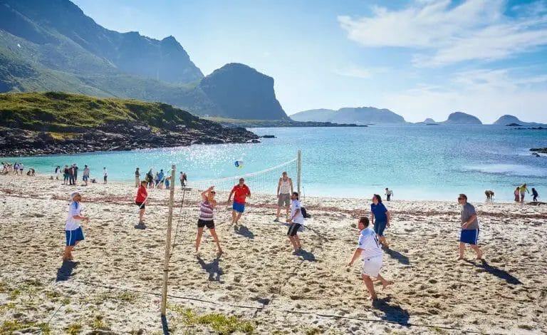 The best beach games to play in the summer